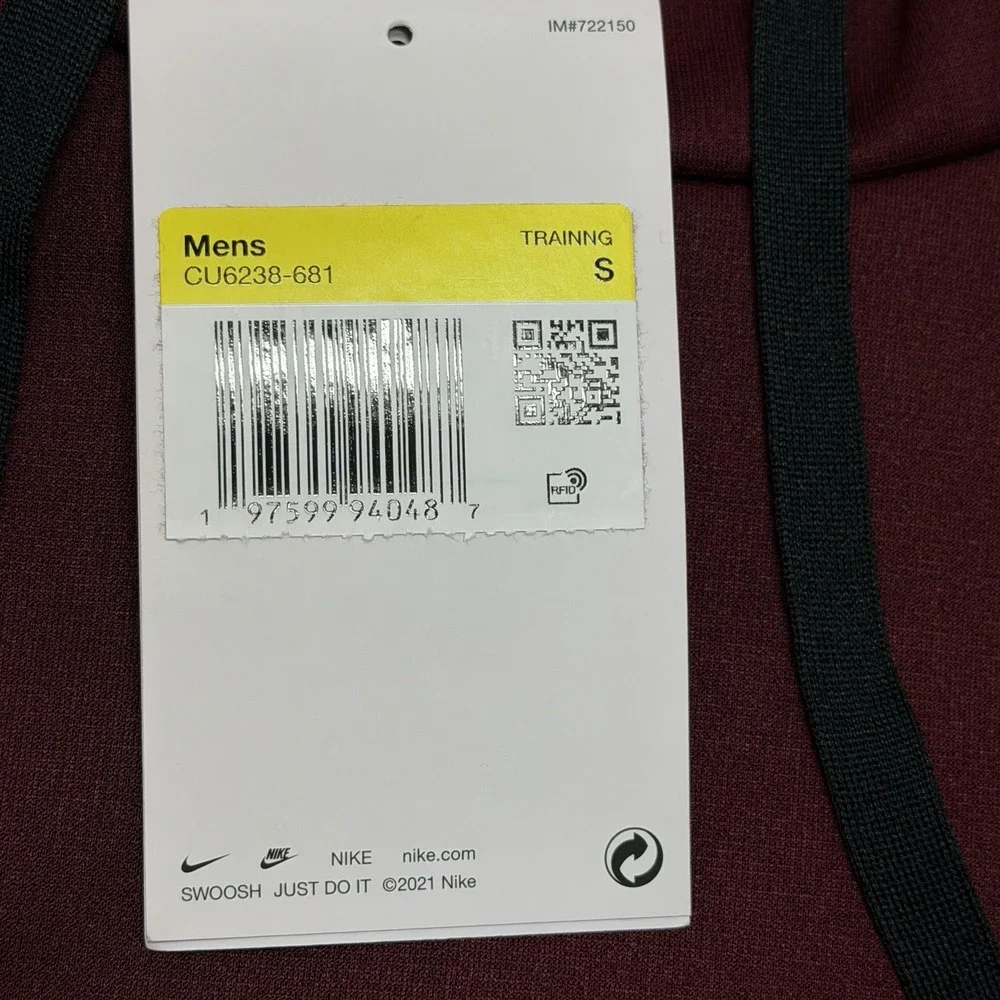 Nike Mens Therma-FIT Pullover Swoosh Hoodie Burgundy Small NWT